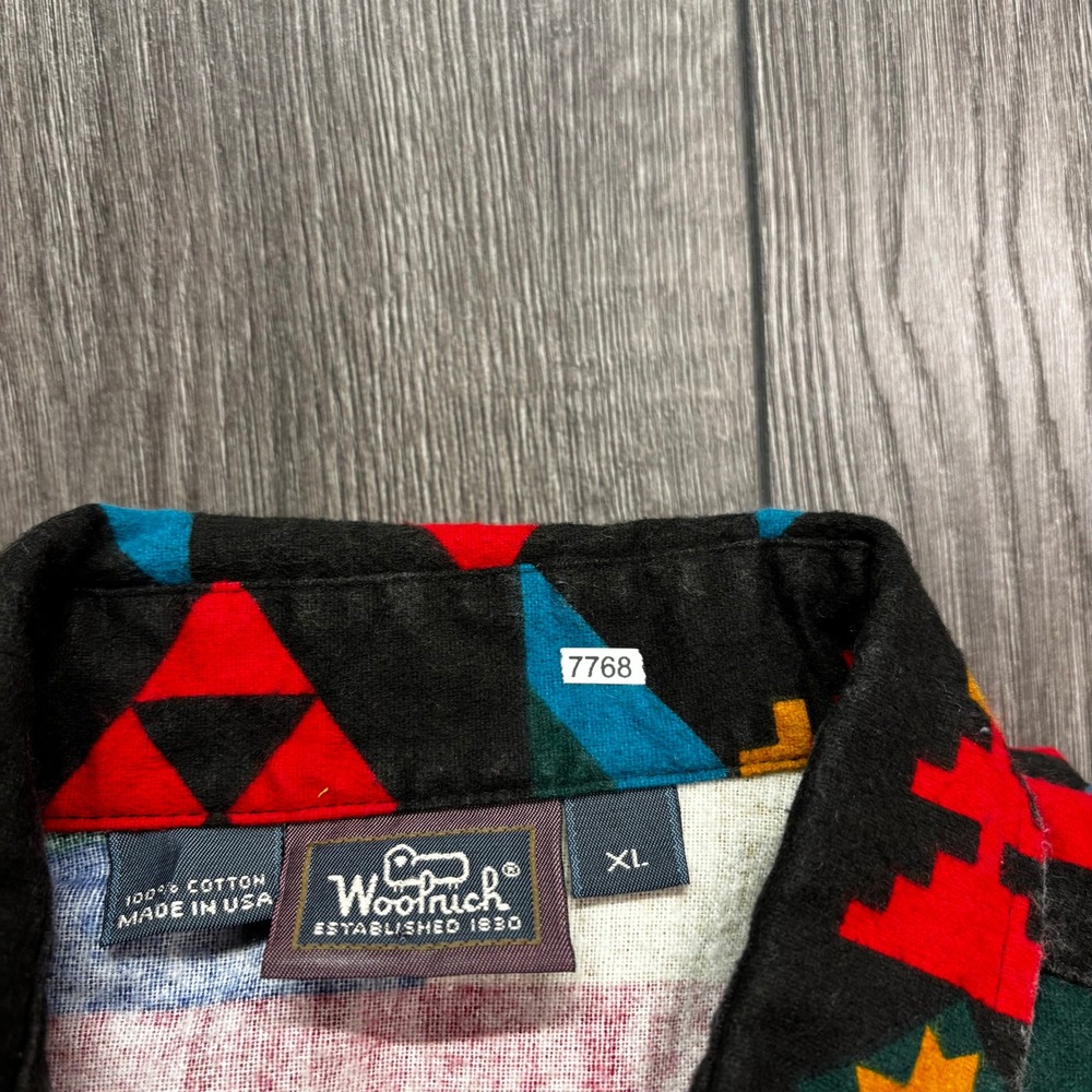 Vintage Woolrich Mens XL Southwestern Aztec Flannel Shirt Made USA Multi Color - Picture 9 of 9